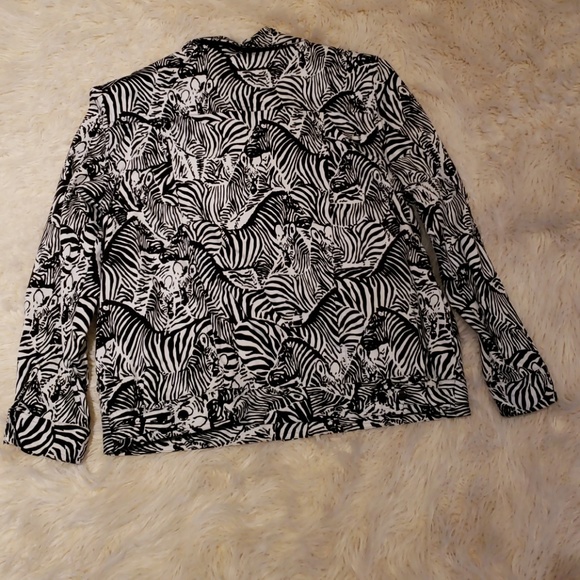 Jacket - Picture 2 of 4